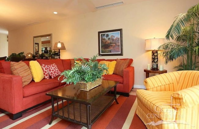 Luxe! Impressively designed 2nd-floor unit in Coco done in red and orange hues - Foto 5