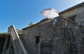 Foto 2 - Nature View House w Terrace Near Beach in Budva