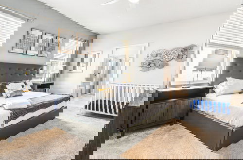 Photo 6 - Magical Getaway With Themed Rooms & Amenities
