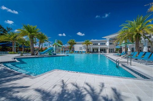 Photo 40 - Veranda Palm Resort Fancy World W Pool Spa Villa Near Disney 9br 2482