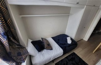 Photo 3 - Beautiful 2-bed in the Heart of Hendon