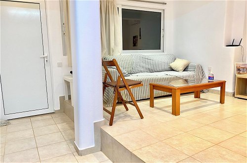 Foto 12 - Gorgeous White Marsis Apartment in Paros