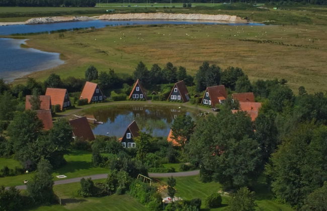 Detached Chalet in Tranquil Dutch Countryside - Foto 17