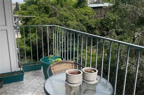 Photo 17 - Nearby Chavchavadze ave Sunny Home With Balcony