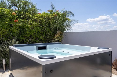 Foto 1 - Seaside House With Jacuzzi by Wonderful Italy