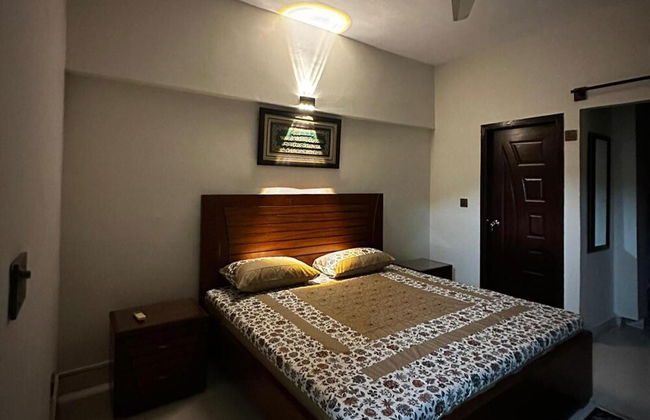 No Unmarried Couple- 1-bed Apartment in North Kara - Foto 1