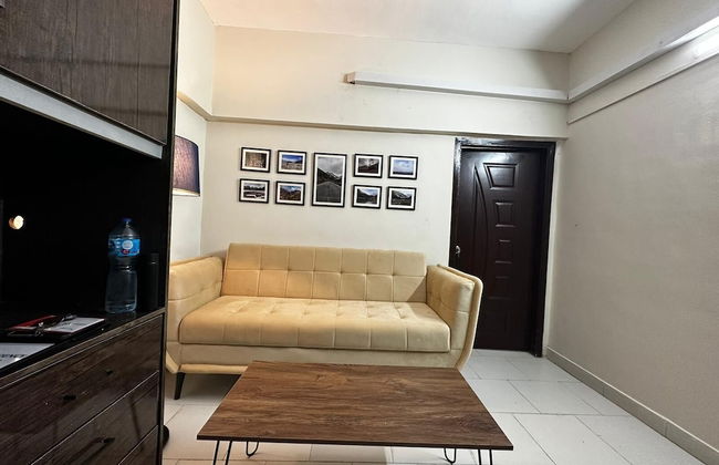 No Unmarried Couple- 1-bed Apartment in North Kara - Foto 1
