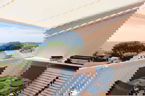 Foto 1 - Pleasant Studio With sea View, Sainte-maxime