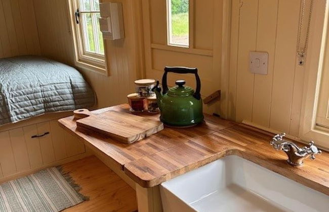 Shepherdshut-cotswolds-petfriendly-woodburner - Foto 4