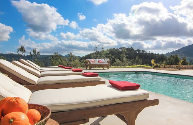 San Josep 6-bed Villa, Sleeps 14, Pool & Sea View - Foto 24