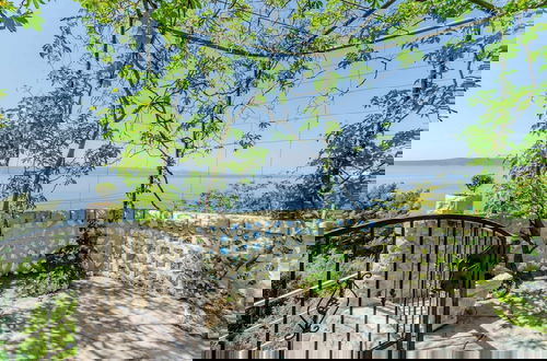 Foto 11 - Villa Kosa - Two Bedroom Apartment With Balcony and Sea View