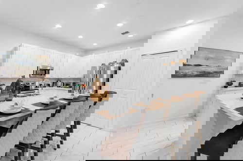 Foto 13 - Awesome Games Room Cinema Theme Rooms and More