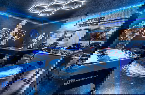 Foto 2 - Awesome Games Room Cinema Theme Rooms and More