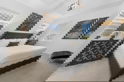Foto 39 - Awesome Games Room Cinema Theme Rooms and More