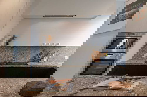 Photo 5 - Villa for 8 Guests Steps From the Beach