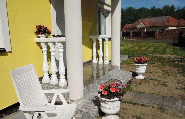 Holiday Home in Nowe Warpno by the Harbor - Foto 2