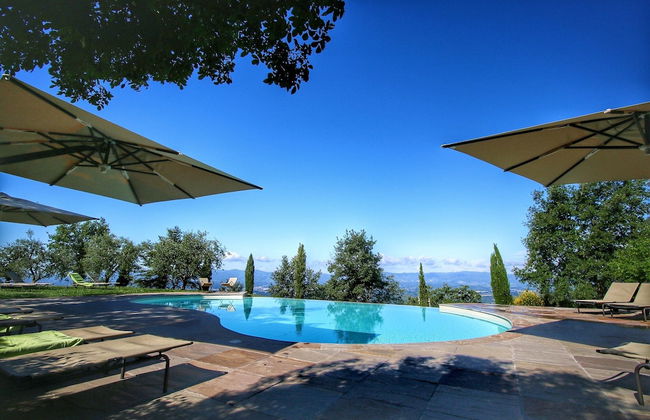 Detached Villa for 6-pers. With Outdoor Swimming Pool - Foto 1