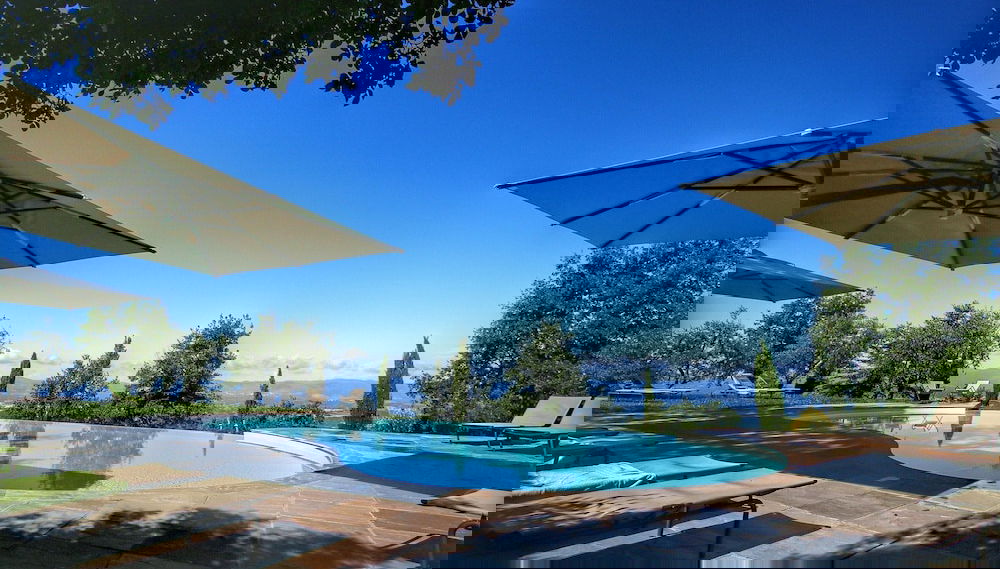 Detached Villa for 6-pers. With Outdoor Swimming Pool - Foto 1