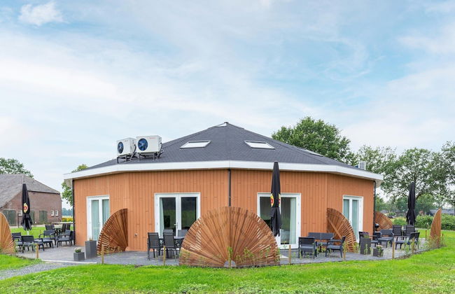 Holiday Home in Forested Netherlands With Terrace - Foto 1
