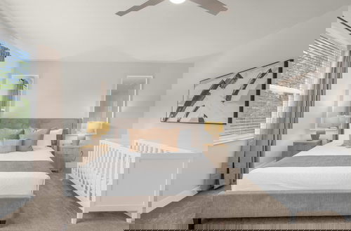 Foto 45 - Upstay - Modern Family Townhouse w Private Pool