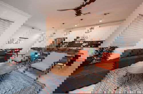 Foto 1 - TH 4Br Walking Distance to Club