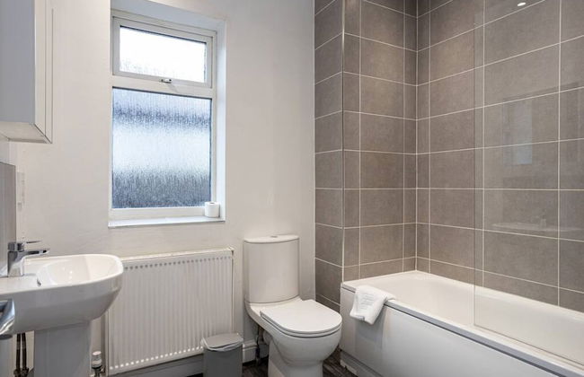 Spacious House With Parking Near Heaton Park - Foto 25