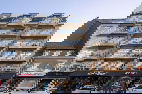 Foto 7 - Bright Apartment With 2 Terraces Close to Beach
