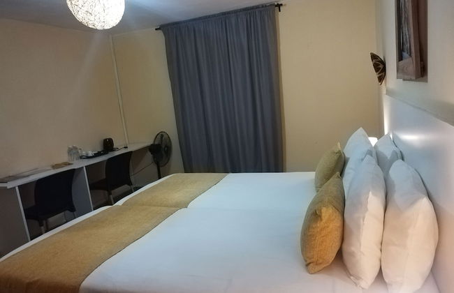 Destiny Blo Inn - Foto 7