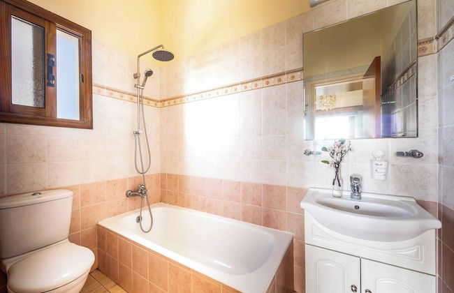 Villa Polyxeni - Photo 22