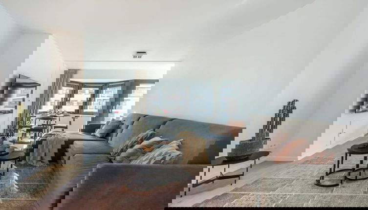 Foto 1 - Modern Apartment Near the Beach