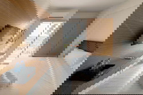 Foto 1 - Best Price And Comfortable Stay Studio At Suncity Residence Apartment