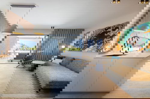 Foto 11 - NEW Casa Luna Luxury Apartment at Blue Bay