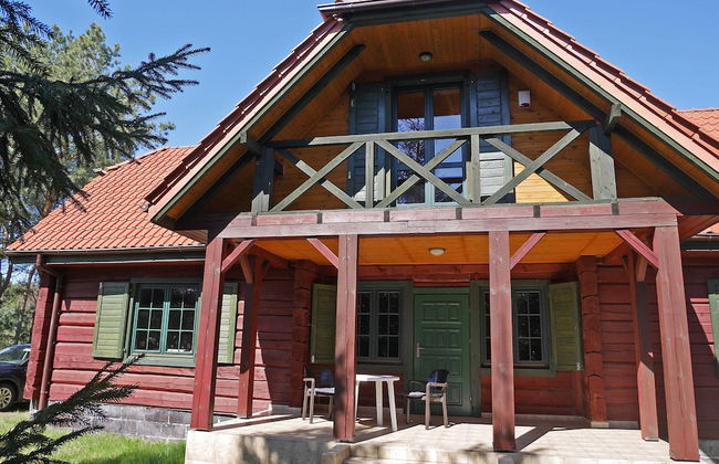 Wooden House Near the Baltic Sea - Photo 1