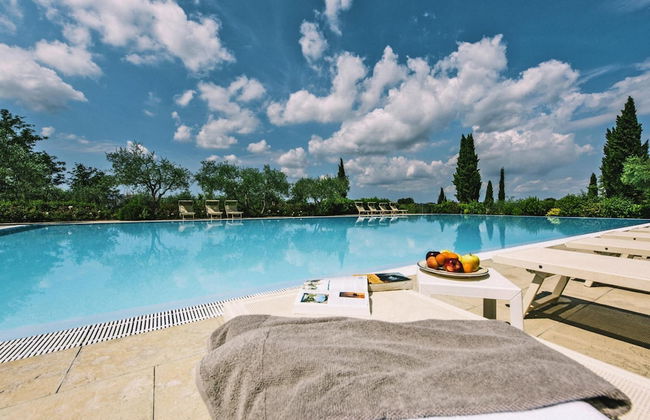 Country House in Tuscany With Pool and Olive Grove - Foto 1