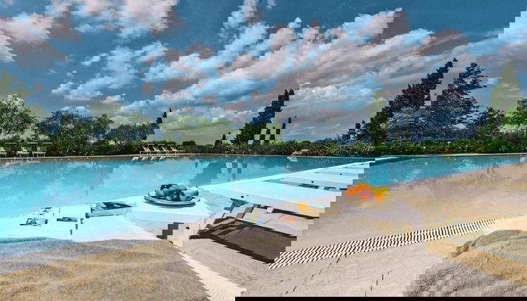 Foto 1 - Country House in Tuscany With Pool and Tennis