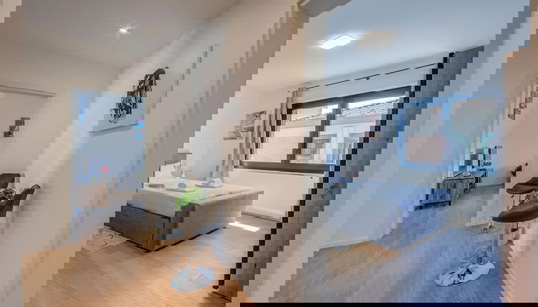 Photo 1 - Boutique Apartment 7