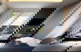 Foto 2 - Elite Apartments Seaview Tower Amazing see View Free Parking By the Sea