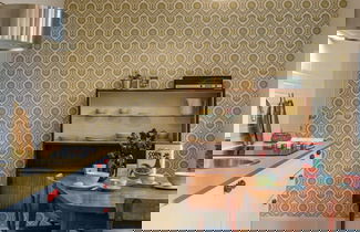 Foto 1 - Retro Apartment for two With a Cozy City Garden