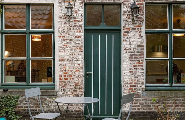 Retro Apartment for two With a Cozy City Garden - Foto 26
