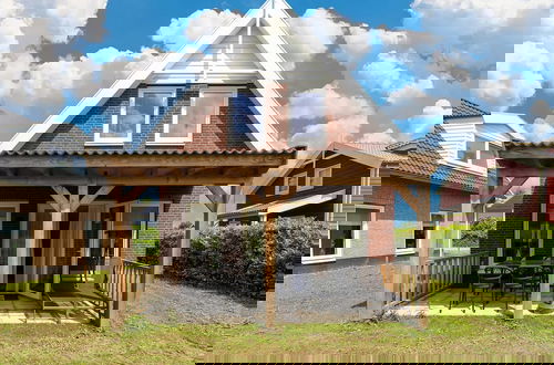 Foto 1 - Waterside Retreat: Sauna, Garden and Fishing Jetty