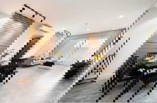 Photo 30 - Saigon Royal - Trendy Modern Apartment