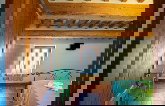Foto 3 - Apartment in a Farmhouse With 2 Swimming Pools