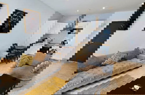 Photo 11 - The Signature Apartments