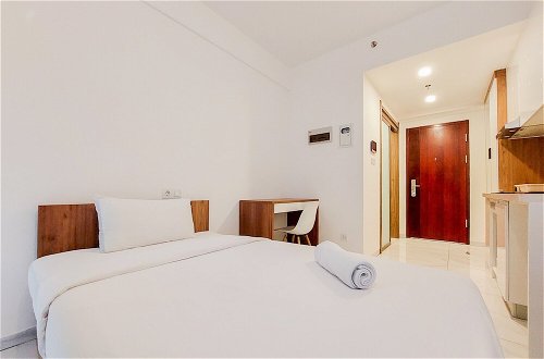 Foto 2 - Warm Studio At 38Th Floor Sky House Alam Sutera Apartment