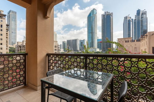 Photo 22 - Stylish 1BD Apartment w/ Balcony, Downtown Dubai