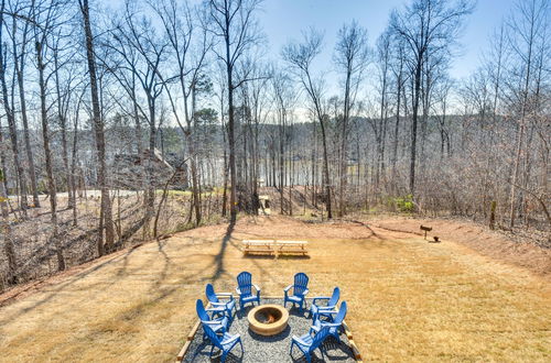 Photo 11 - Lake Hartwell Cottage w/ Boat Dock: Near Clemson