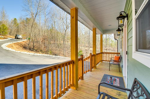 Photo 3 - Lake Hartwell Cottage w/ Boat Dock: Near Clemson