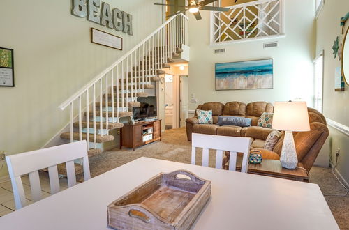 Foto 8 - Cozy Panama City Beach Townhome: Walk to Beach