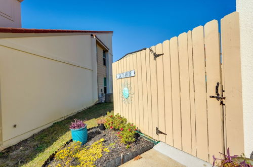 Photo 2 - Cozy Panama City Beach Townhome: Walk to Beach