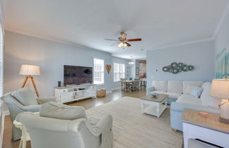 Foto 1 - Townhome w/ 2 Decks: Walk to Ocean